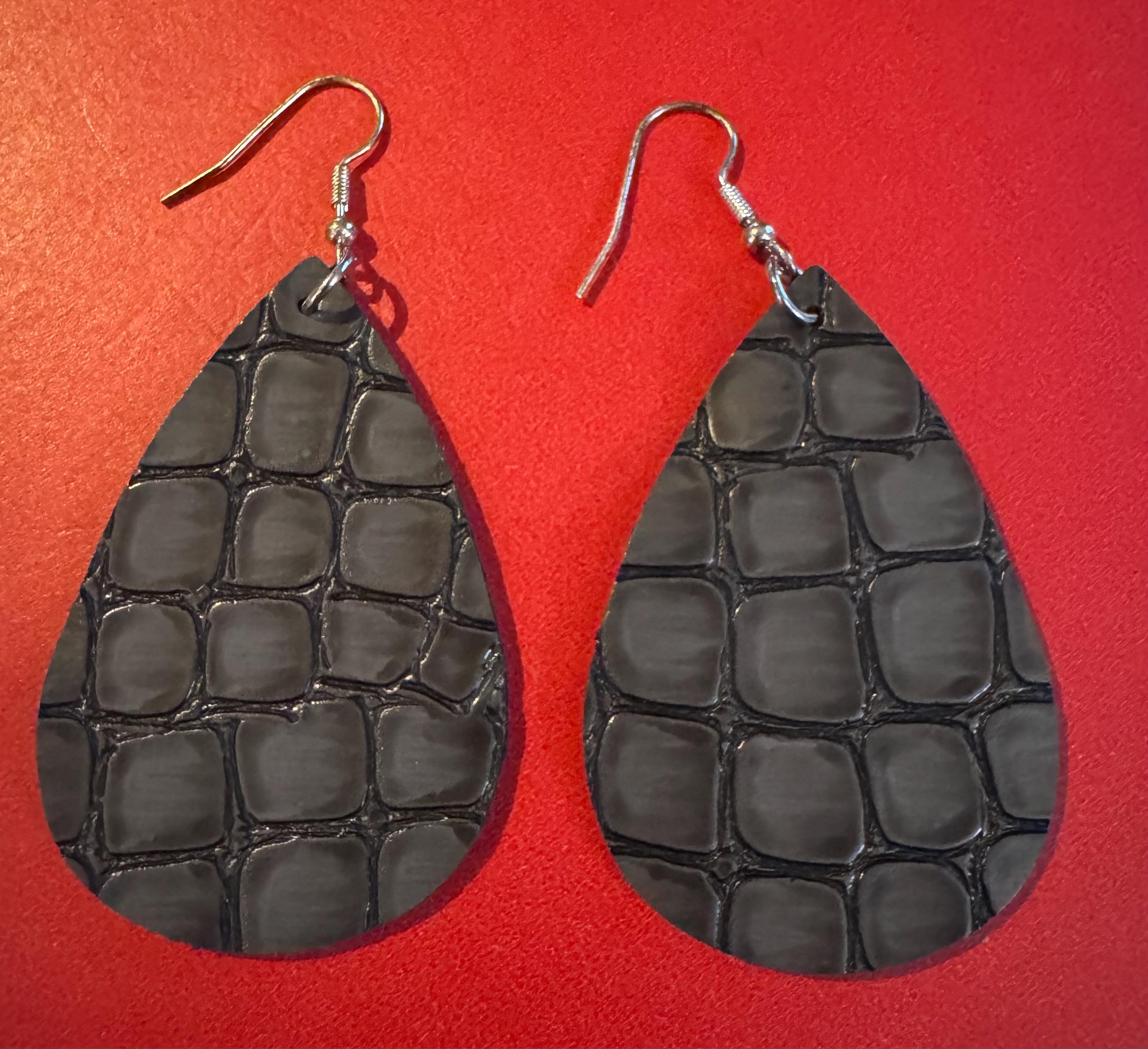 Black Alligator print teardrop earrings.