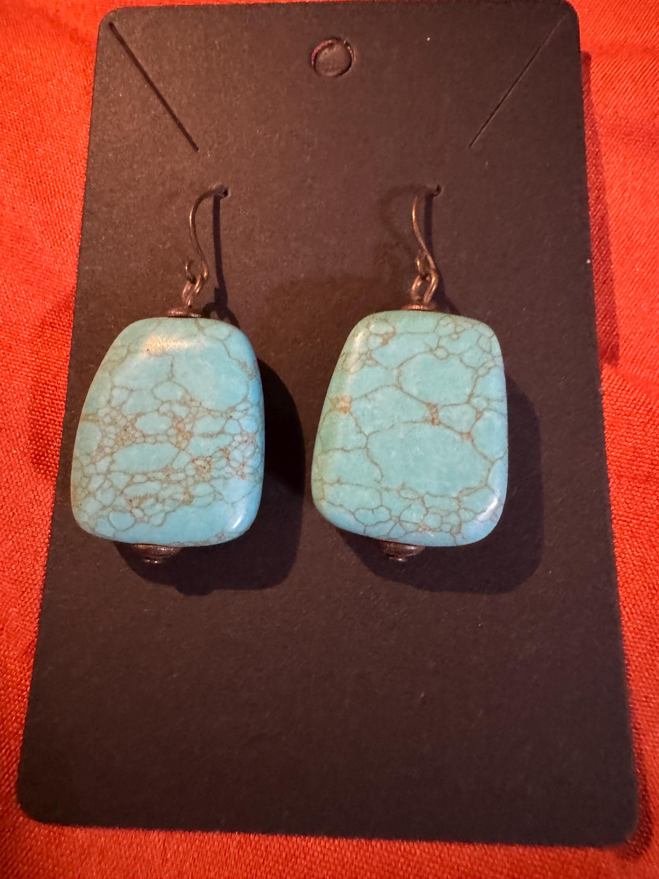 Beautiful Turquoise Stone Dangling Earrings.